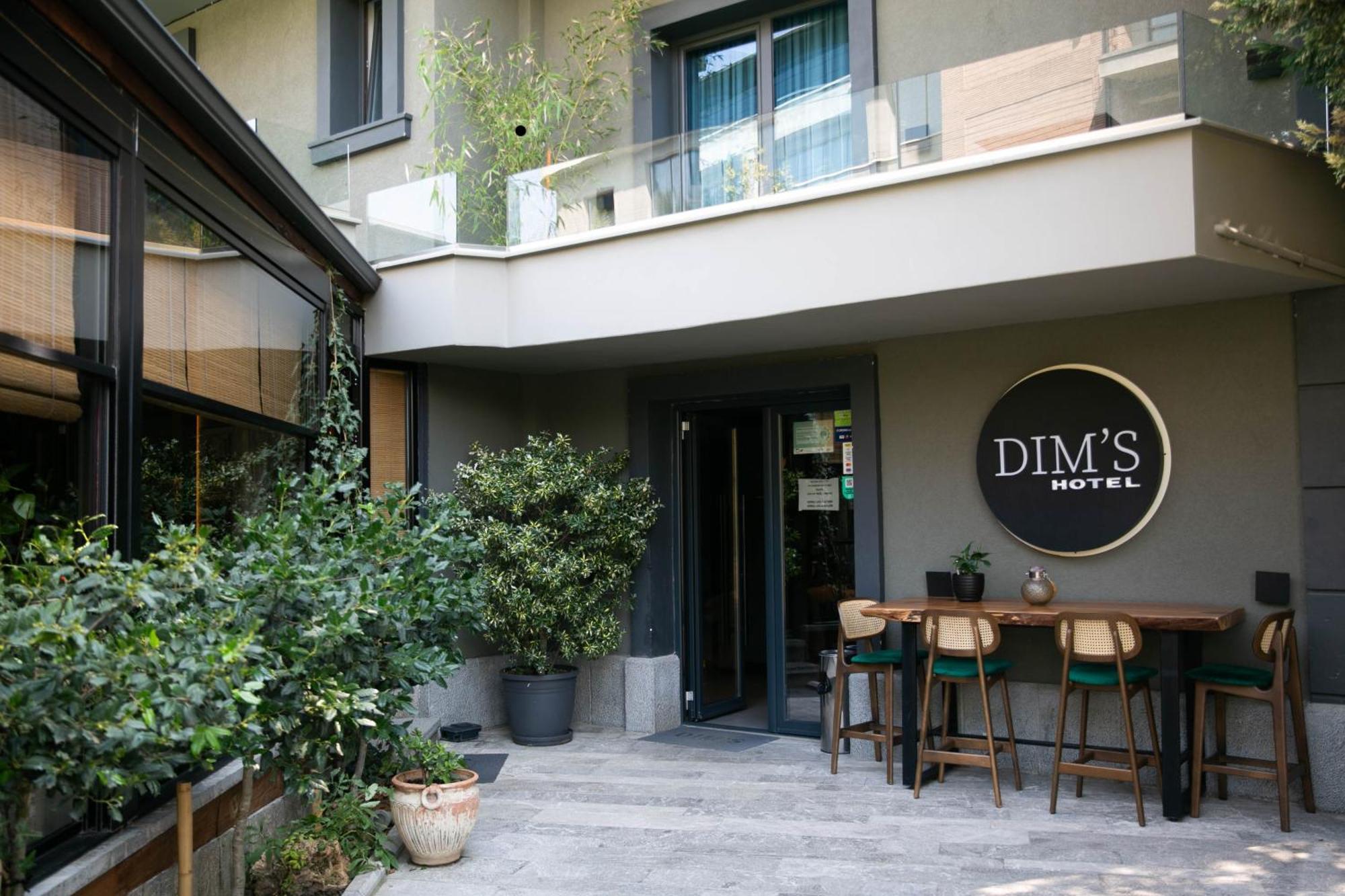 Dim'S Hotel & Restaurant Korce Eksteriør bilde